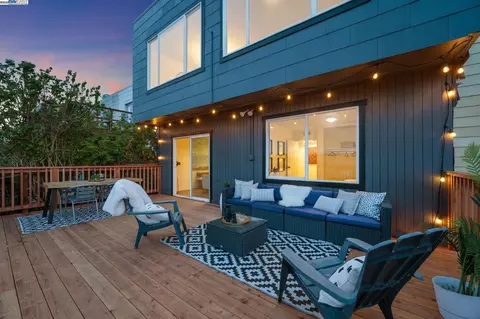 471 Joost Ave, San Francisco, CA 94127 photo 32
