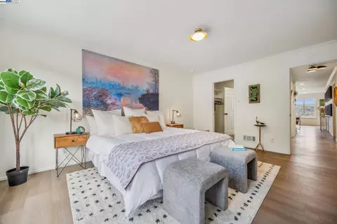 471 Joost Ave, San Francisco, CA 94127 photo 20
