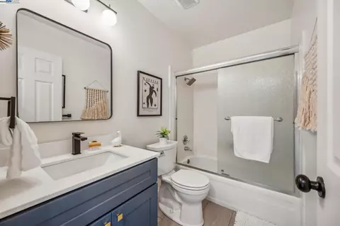 471 Joost Ave, San Francisco, CA 94127 photo 39