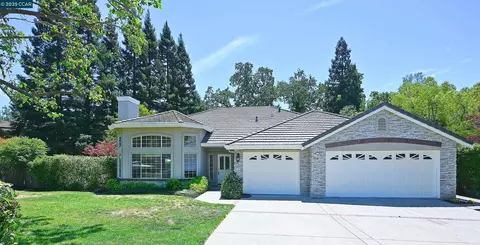 2245 Blackwood Dr, Walnut Creek, CA 94596