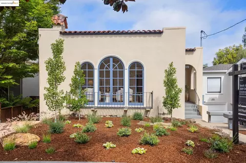 5429 Belgrave Pl, Oakland, CA 94618