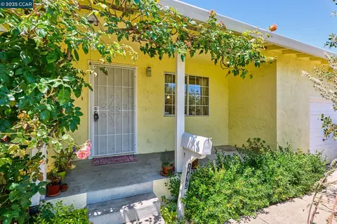 142 Randolph Rd, Pittsburg, CA 94565 photo 1