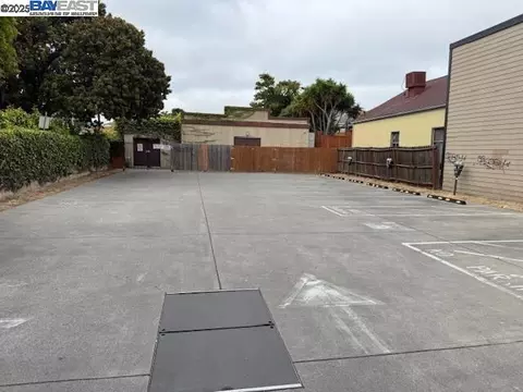 2308 Encinal Ave, Alameda, CA 94501 photo 1