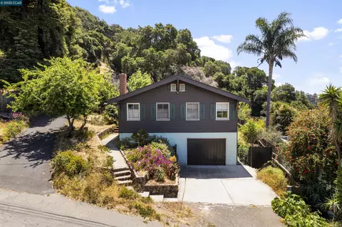 4210 Mountain View Ave, Oakland, CA 94605