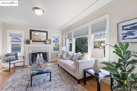 2256 48th Ave, Oakland, CA 94601
