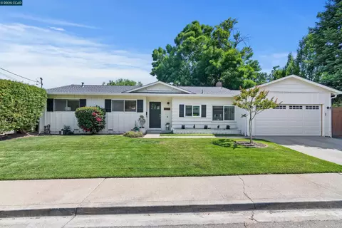 2850 Fyne Dr, Walnut Creek, CA 94598