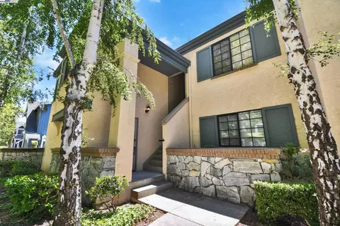246 Canyon Woods Way #A, San Ramon, CA 94583