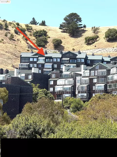 1400 Pinnacle Ct #402, Richmond, CA 94801