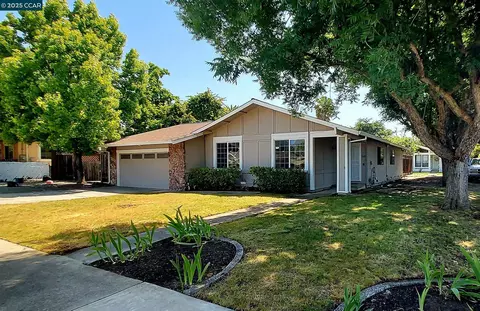 3529 Sanford St, Concord, CA 94520