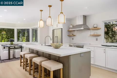 644 Terra Calif Dr #4, Walnut Creek, CA 94595