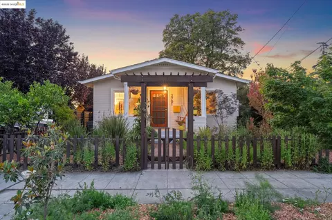 3701 Midvale Ave, Oakland, CA 94602