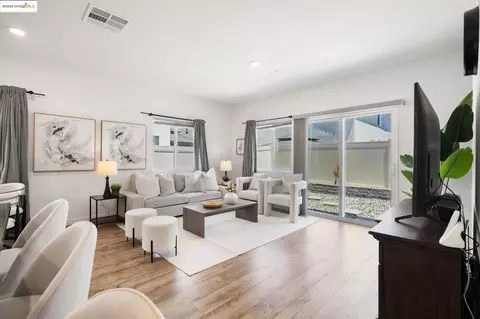 8831 Nobleboro Way, Elk Grove, CA 95758