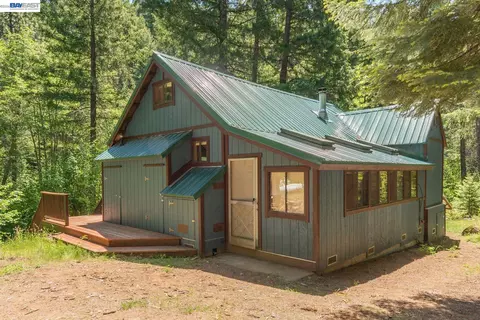 11221 Corral Bottom Rd, Big Bar, CA 96010