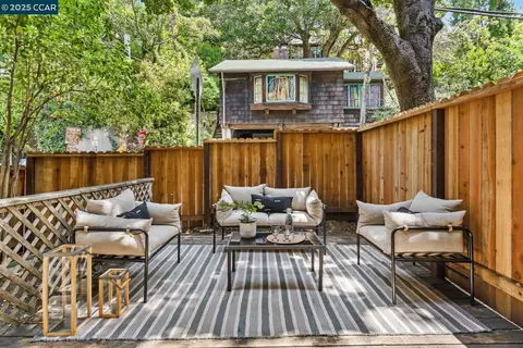 2 Panoramic Way #101, Berkeley, CA 94704 photo 1
