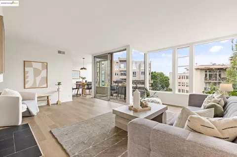 5343 Broadway Ter #401, Oakland, CA 94618