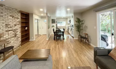 148 Ascot Ct #1, Moraga, CA 94556 photo 1