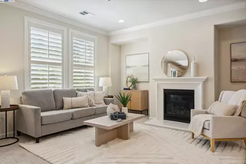 4737 Perugia St, Dublin, CA 94568 photo 1