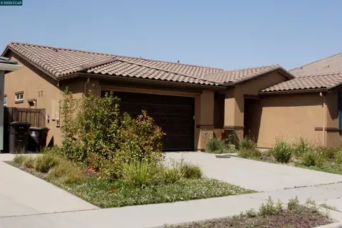 474 Central Pacific St, Lathrop, CA 95330 photo 1