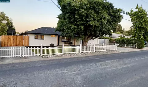 2036 Helen Rd, Pleasant Hill, CA 94523