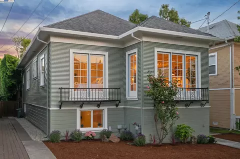 2204 Prince St, Berkeley, CA 94705 photo 1