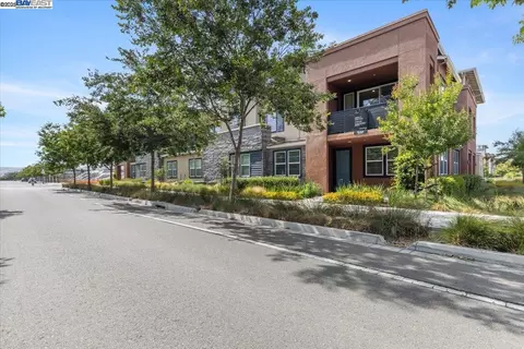 5700 Greige Cir #F, Dublin, CA 94568