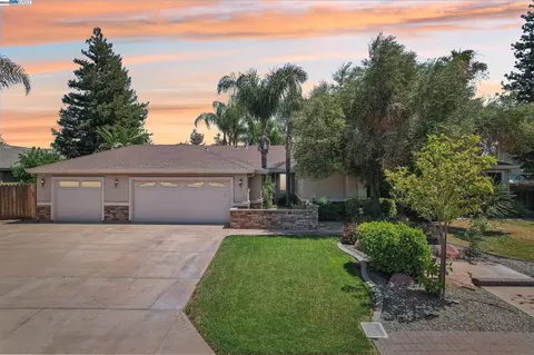 28250 S Zephyr Dr, Tracy, CA 95304 photo 1