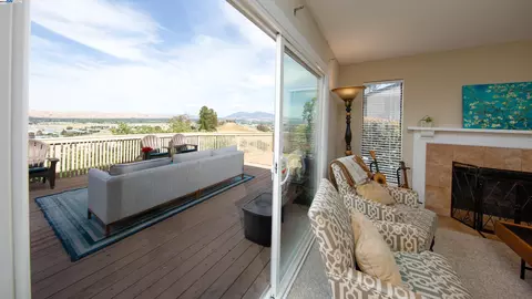 2617 Star Tree Ct, Martinez, CA 94553 photo 1