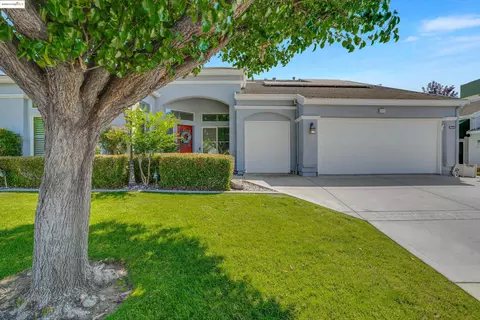 540 Central Park Pl, Brentwood, CA 94513