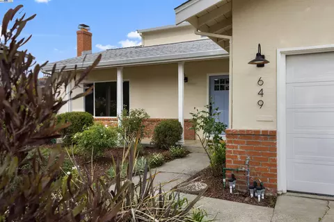 649 Sherree Dr, Martinez, CA 94553 photo 1