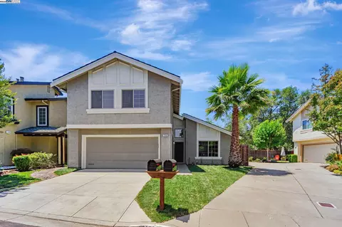 2140 Blackrock Pl, Martinez, CA 94553