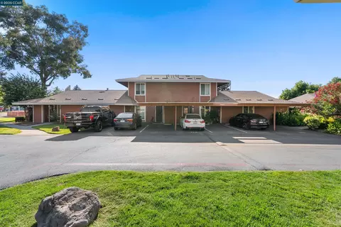 2005 Olivera Rd #C, Concord, CA 94520