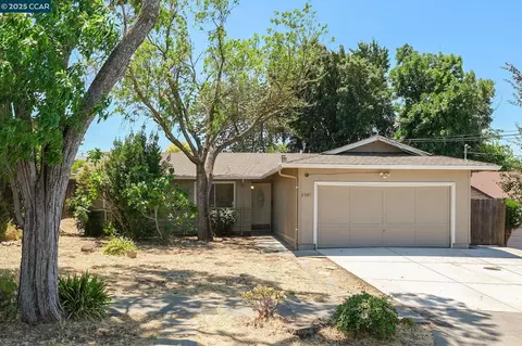 2307 Panoramic Dr, Concord, CA 94520 photo 1