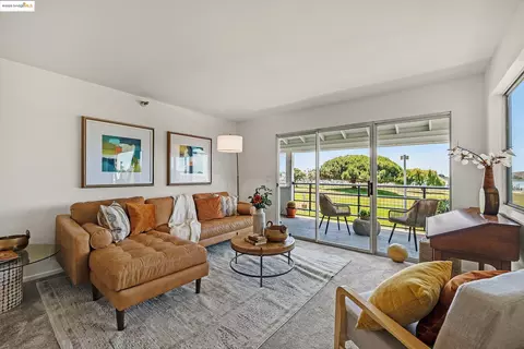 1205 Melville Sq #209, Richmond, CA 94804