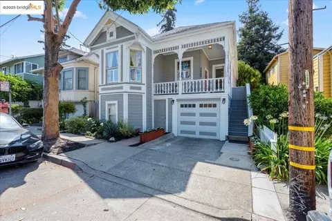 3026 Harrison St, Oakland, CA 94611