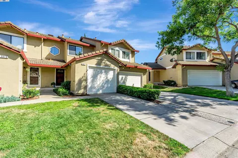 3021 Peppermill Cir, Pittsburg, CA 94565 photo 1