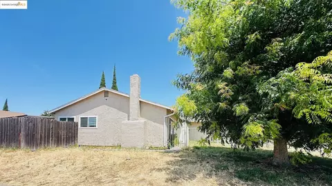 7762 Lytle St, Sacramento, CA 95832