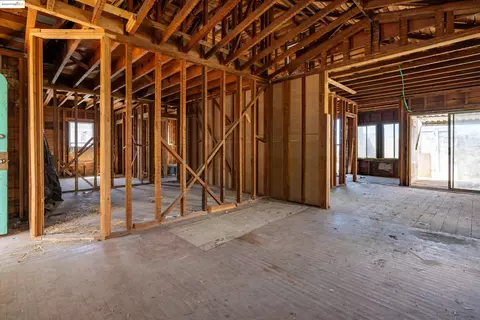 Other - 7541 Outlook Ave, Oakland, CA 94605 photo 1 of 13