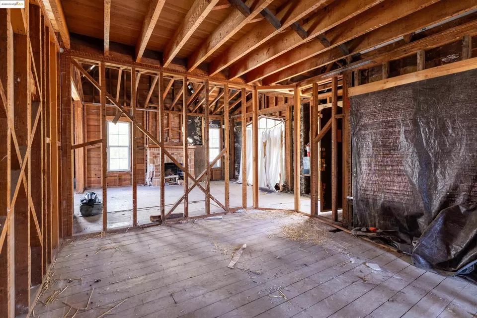 Other - 7541 Outlook Ave, Oakland, CA 94605 photo 4 of 13