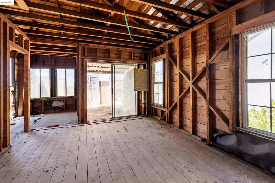 Other - 7541 Outlook Ave, Oakland, CA 94605 photo 3 of 13