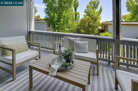 1224 Singingwood Ct #6, Walnut Creek, CA 94595