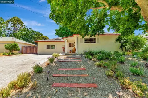 3848 Village Rd, Concord, CA 94519