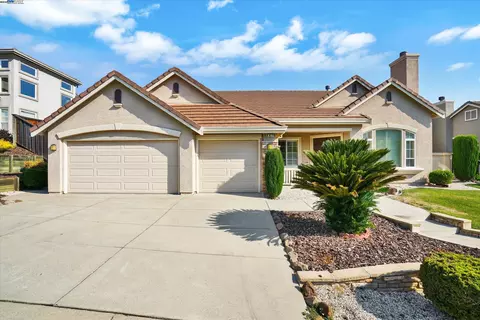 947 Autumn Oak Cir, Concord, CA 94521