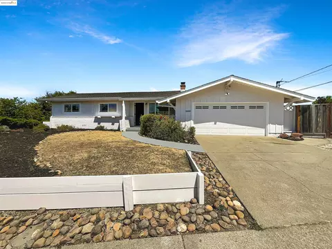 2572 Alice Way, Pinole, CA 94564 photo 1