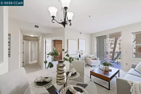 1860 Tice Creek Dr #1249, Walnut Creek, CA 94595