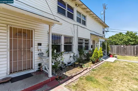 121 Collins St, Richmond, CA 94801