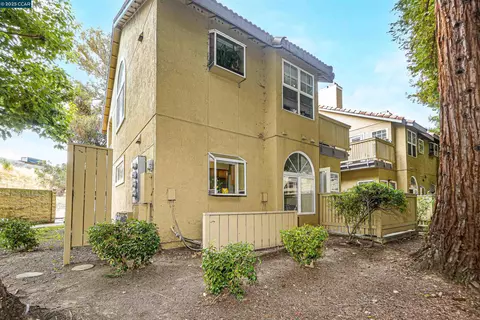 Exterior - 1407 Forest Run, Hercules, CA 94547 photo 6 of 10