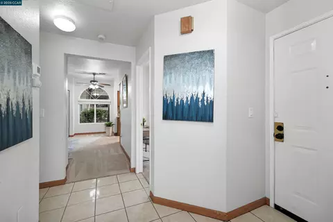 Entry Way - 1407 Forest Run, Hercules, CA 94547 photo 3 of 3