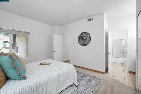 Bedroom - 1407 Forest Run, Hercules, CA 94547 photo 5 of 5