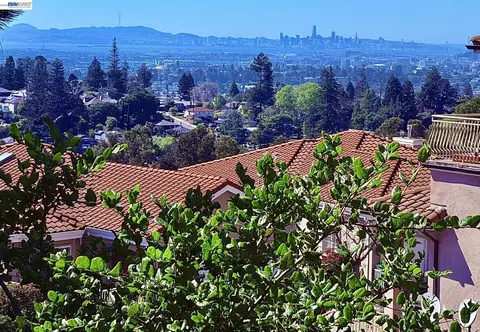 4320 Terrabella Way, Oakland, CA 94619