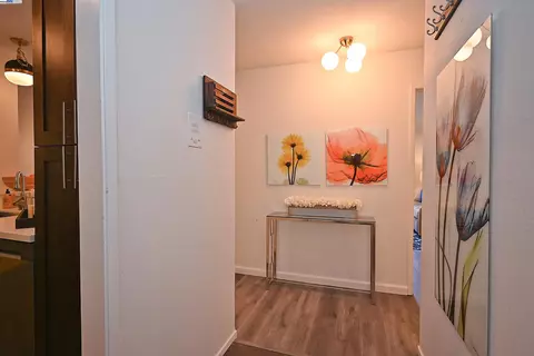 Entry Way - 1333 Webster St #A107, Alameda, CA 94501 photo 1 of 1